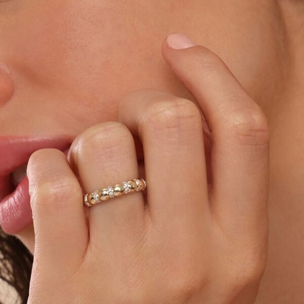 18K gold plated silver ring on woman hand