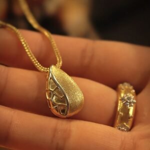 Alternative view of 18K Gold Plated Silver Teardrop Pendent