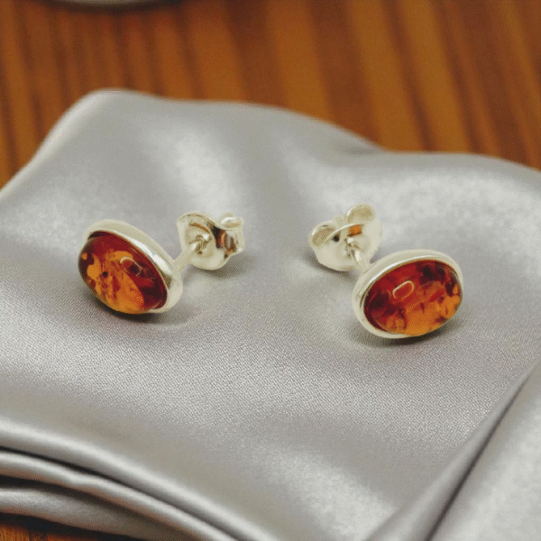 Oval Amber Stud Earring